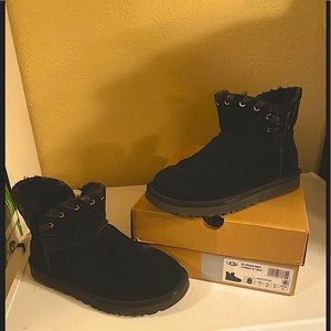 Ugg Aidah Black Mini Boots